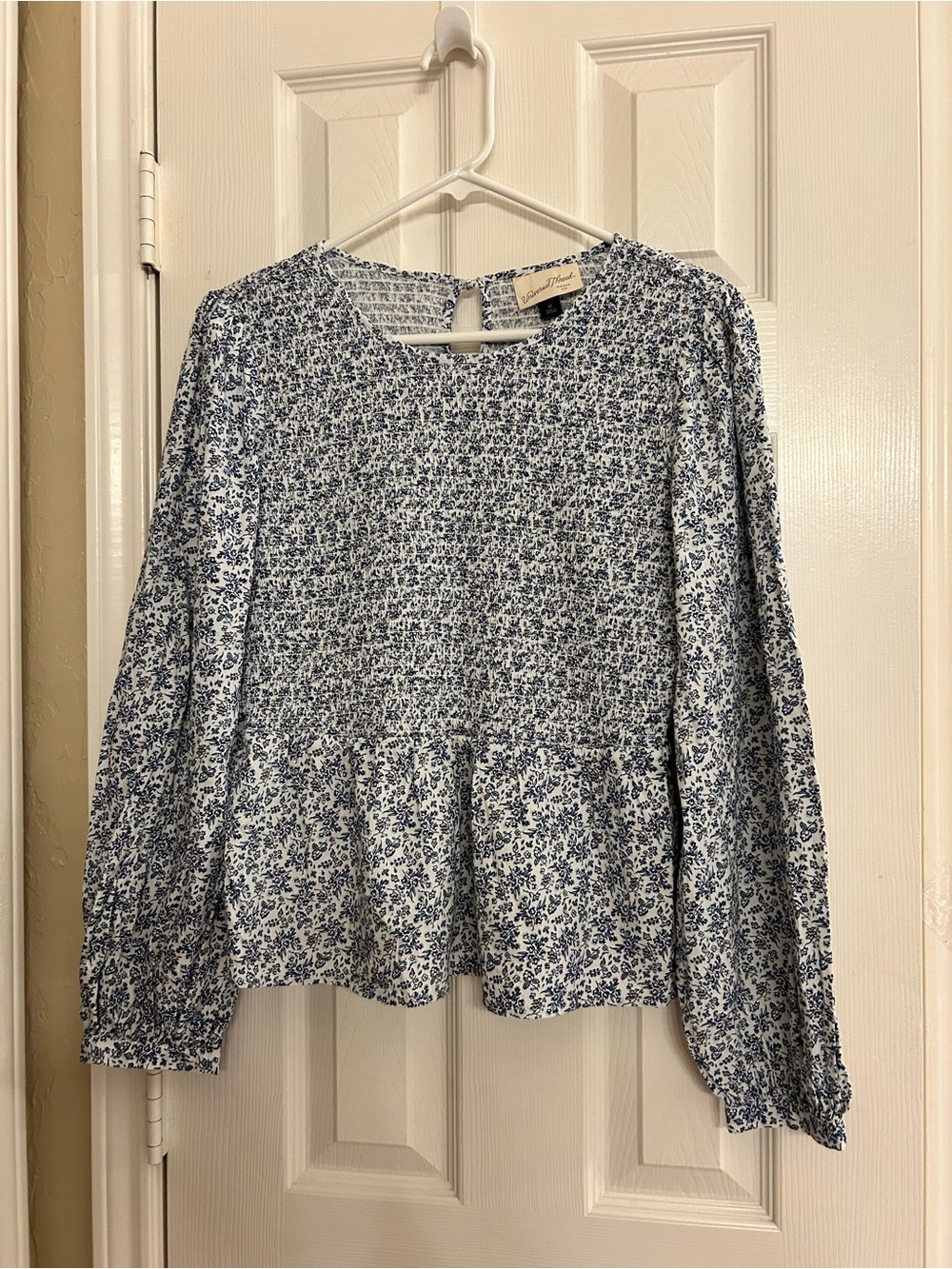 Universal Thread size M long sleeve boho peasant blouse Cottage Core Smocked Top